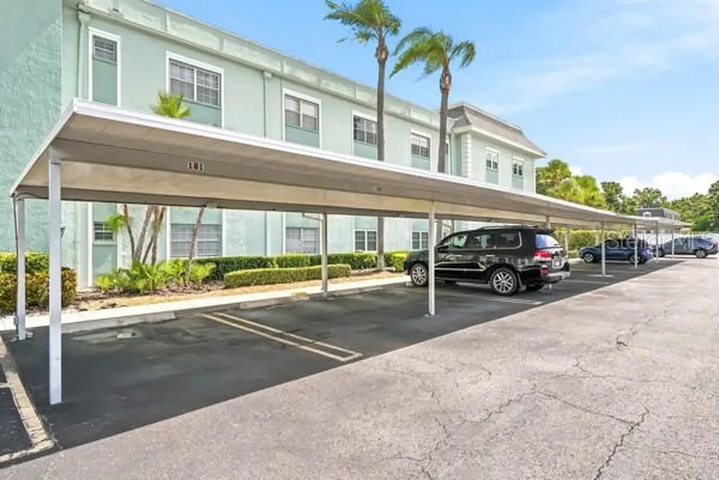 1706 Belleair Forest Drive Clearwater FL 33756