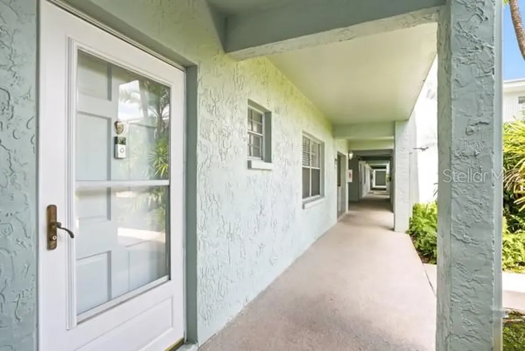 1706 Belleair Forest Drive Clearwater FL 33756