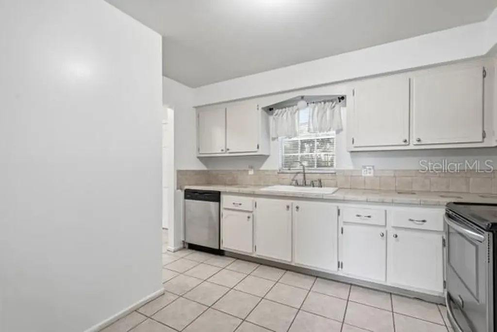 1706 Belleair Forest Drive Clearwater FL 33756