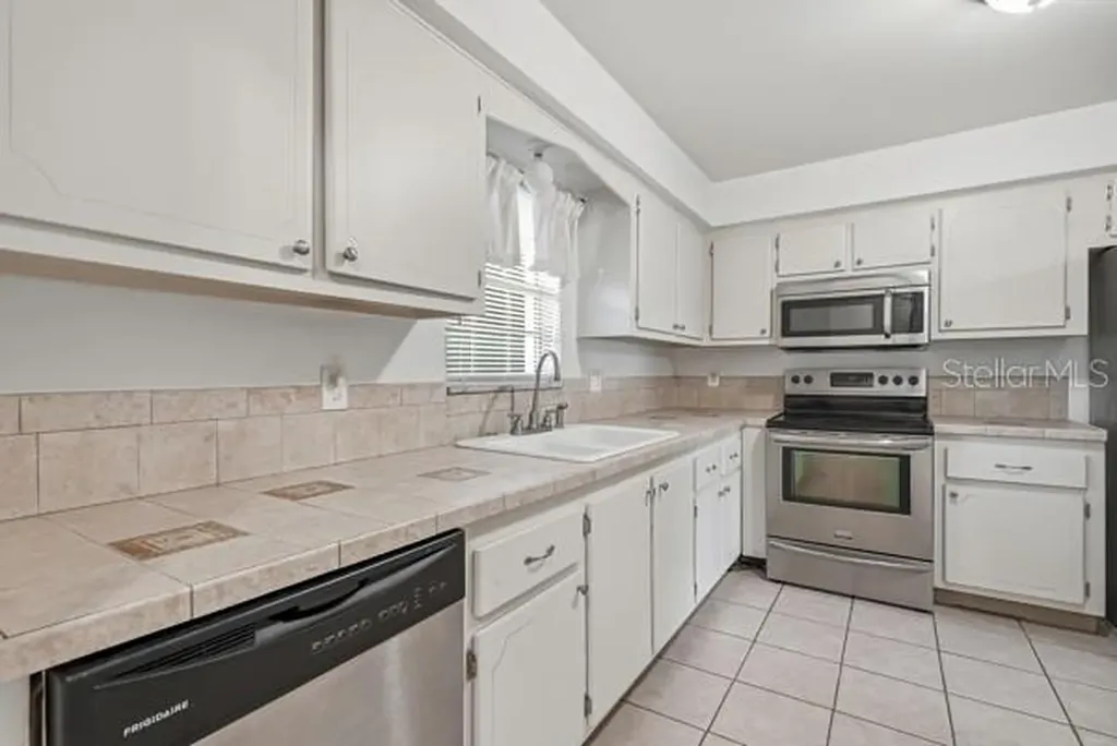 1706 Belleair Forest Drive Clearwater FL 33756
