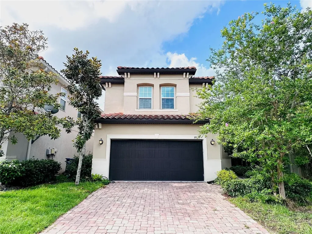 10132 Grand Oak Circle Madeira Beach FL 33708
