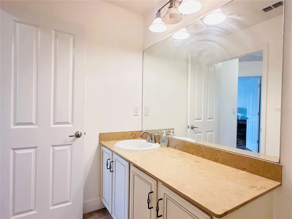 10132 Grand Oak Circle Madeira Beach FL 33708
