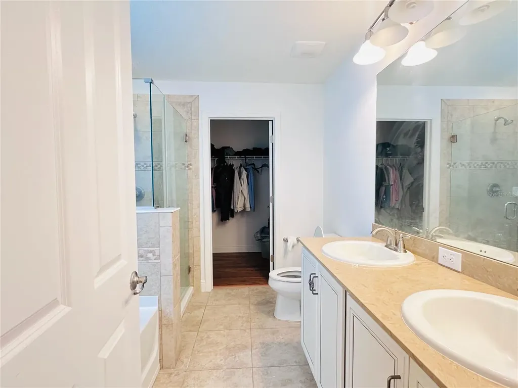 10132 Grand Oak Circle Madeira Beach FL 33708