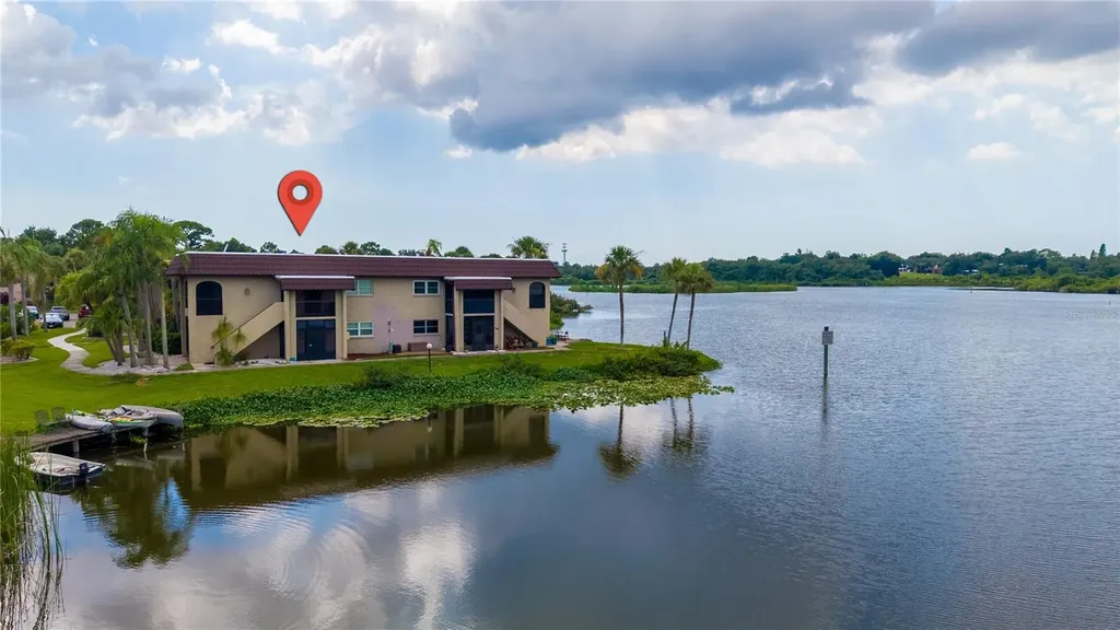 1005 S Bayshore Boulevard Safety Harbor FL 34695