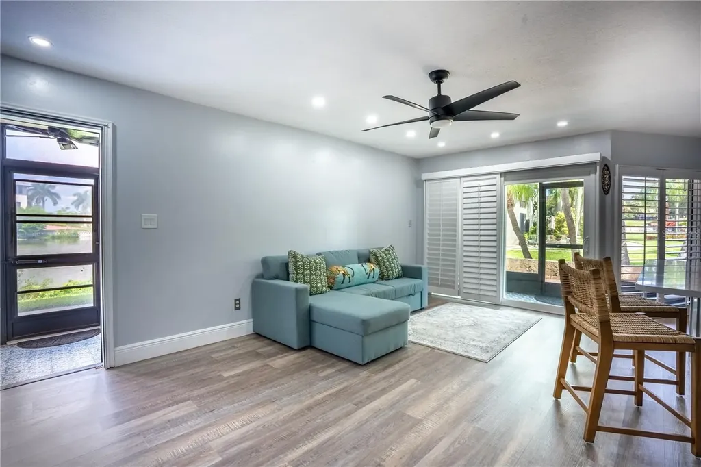 1005 S Bayshore Boulevard Safety Harbor FL 34695