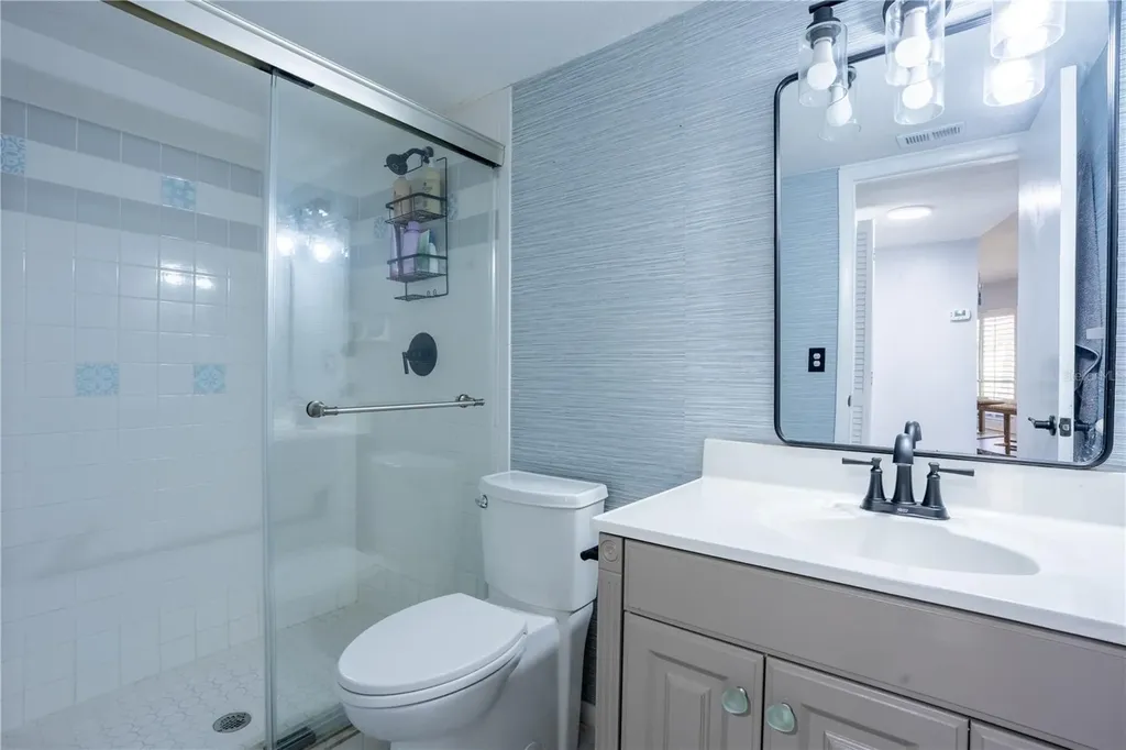 1005 S Bayshore Boulevard Safety Harbor FL 34695