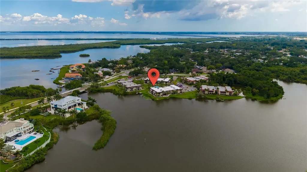 1005 S Bayshore Boulevard Safety Harbor FL 34695
