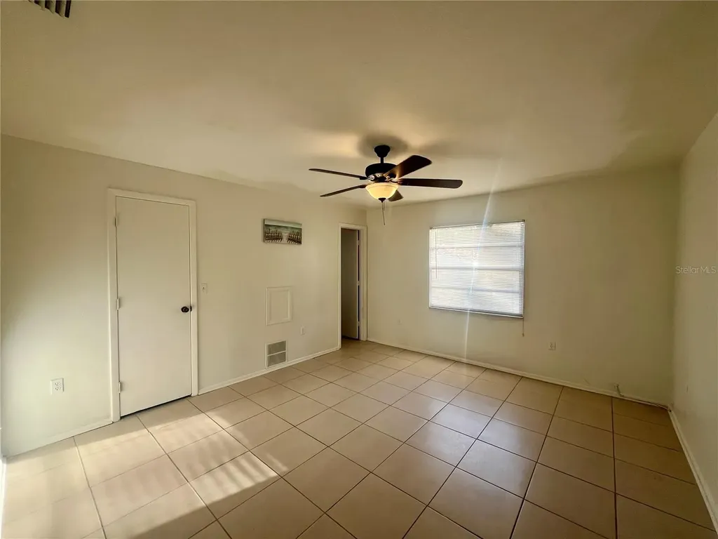 705 Bayou Avenue Tarpon Springs FL 34689