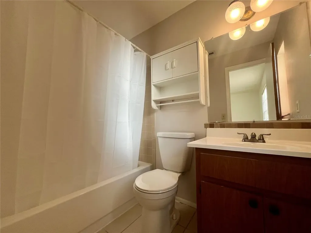 705 Bayou Avenue Tarpon Springs FL 34689
