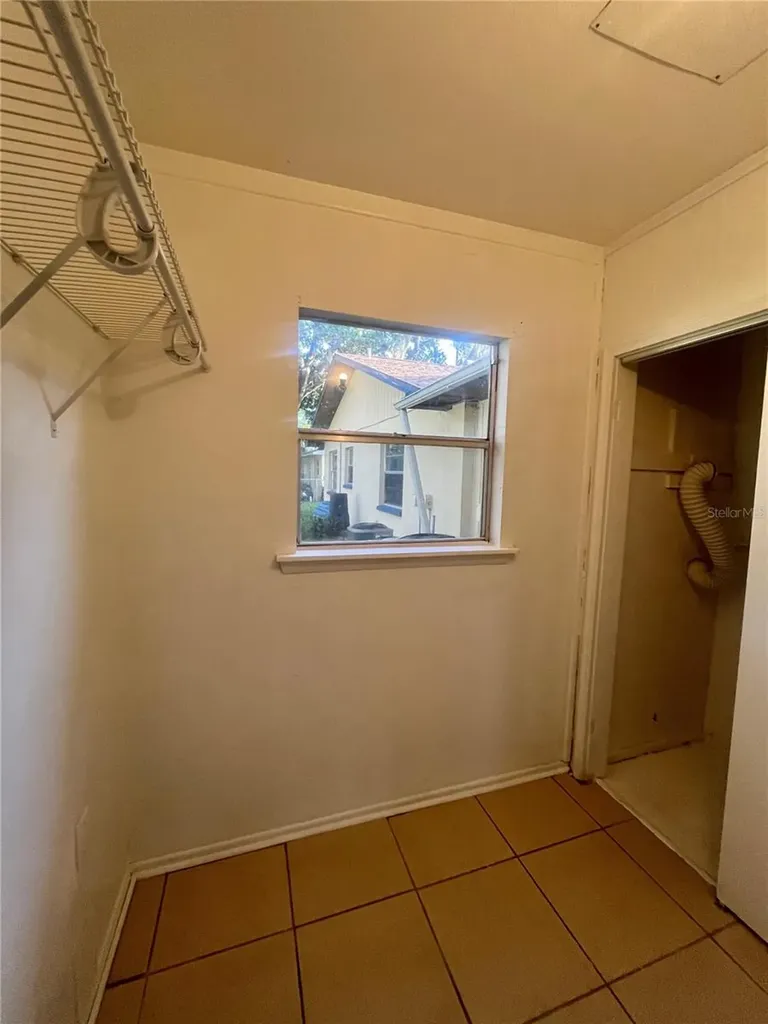 705 Bayou Avenue Tarpon Springs FL 34689