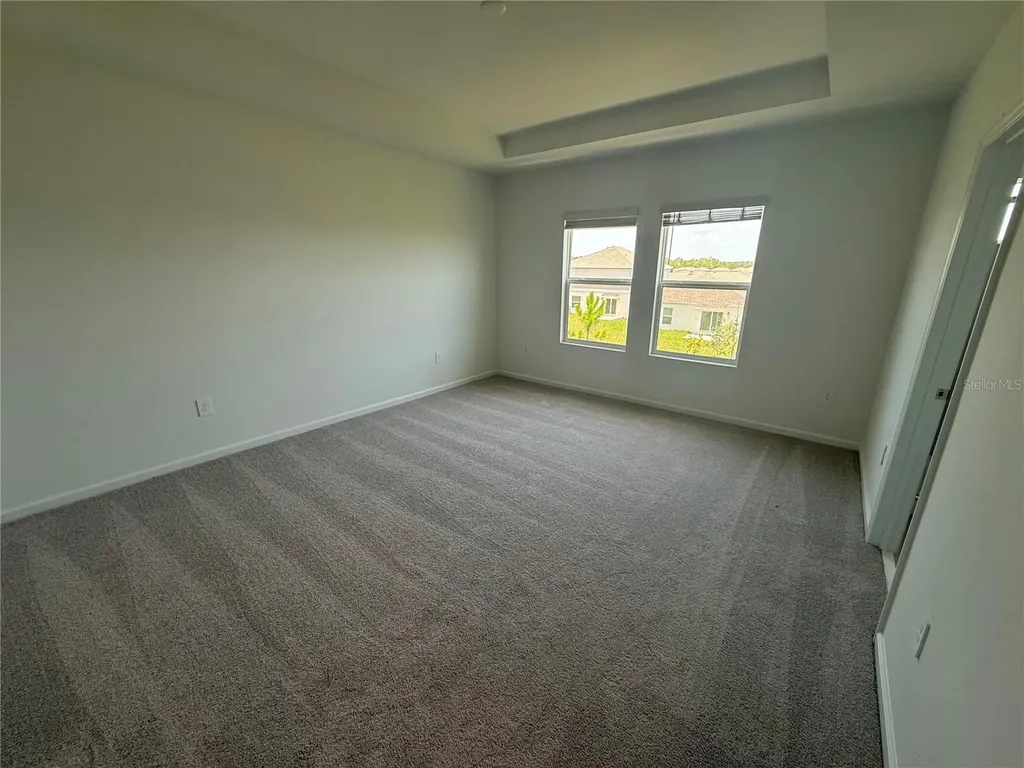 2567 Skyline Loop Kissimmee FL 34758