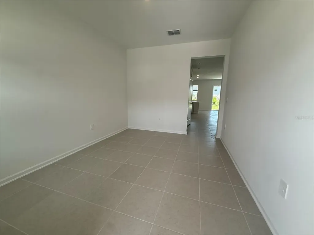2567 Skyline Loop Kissimmee FL 34758