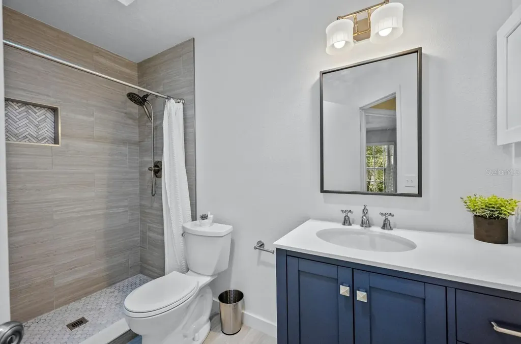 641 Maple Oak Circle Altamonte Springs FL 32701