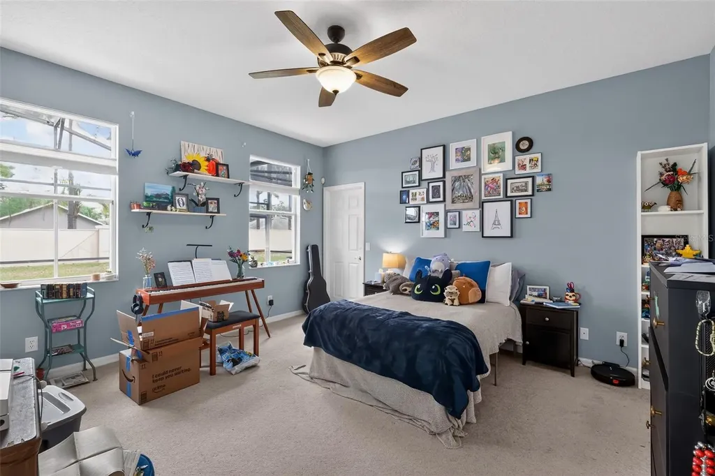 304 Calabay Parc Boulevard Davenport FL 33897