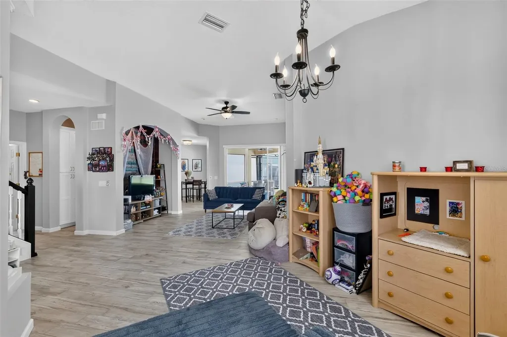 304 Calabay Parc Boulevard Davenport FL 33897