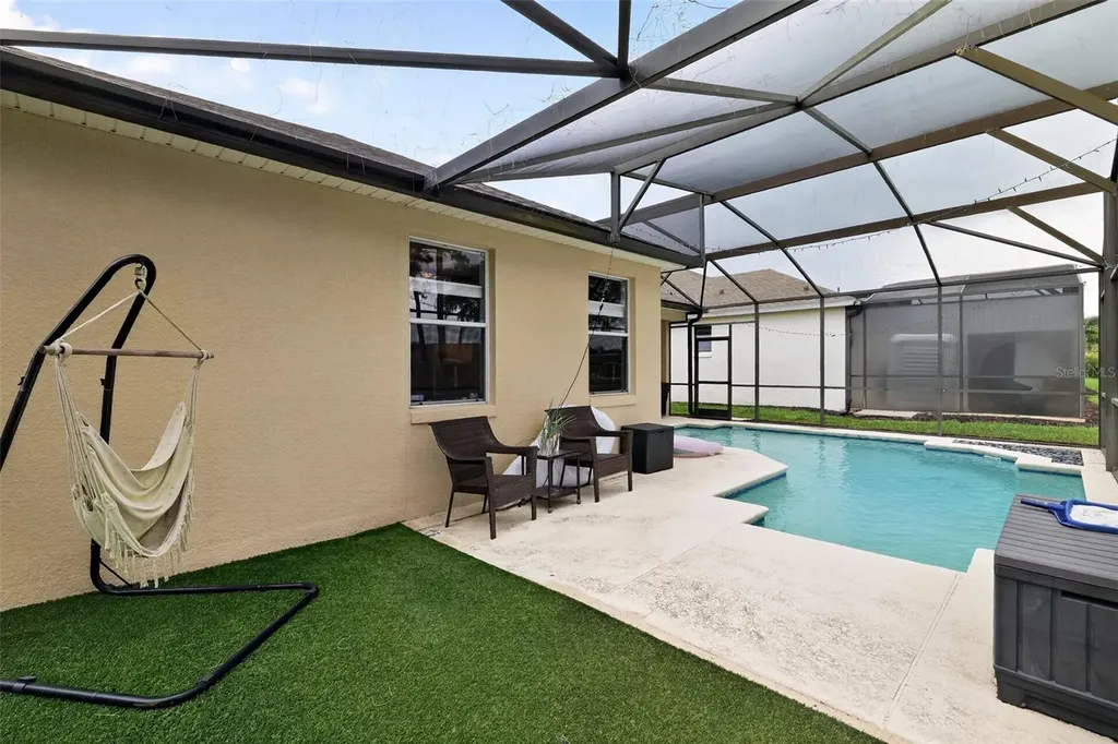 304 Calabay Parc Boulevard Davenport FL 33897