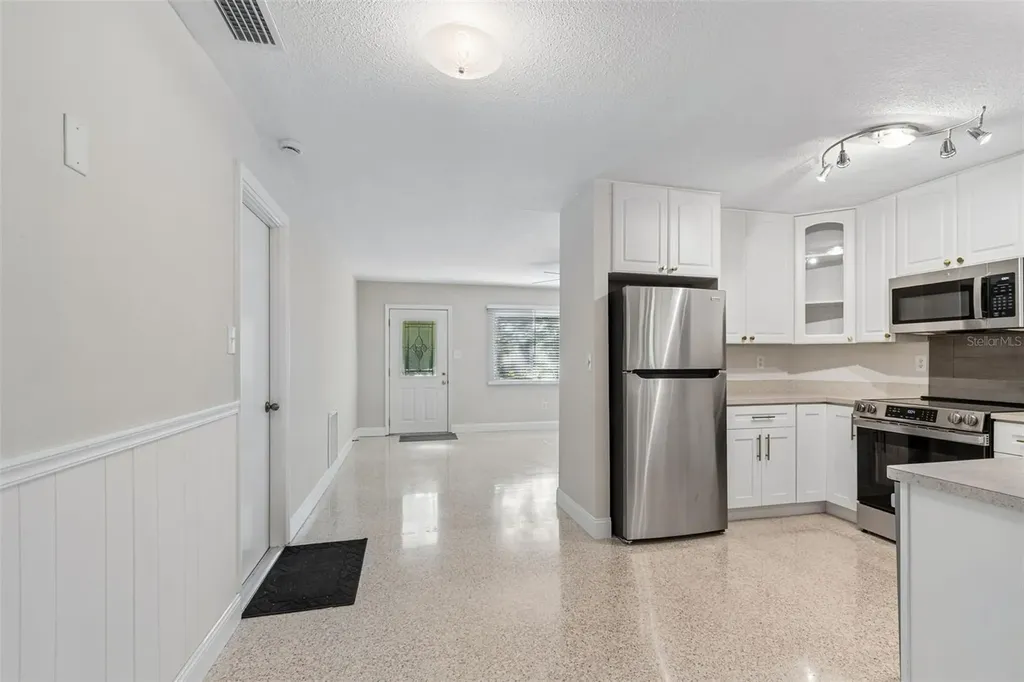 200 Evelyn Avenue Clearwater FL 33765