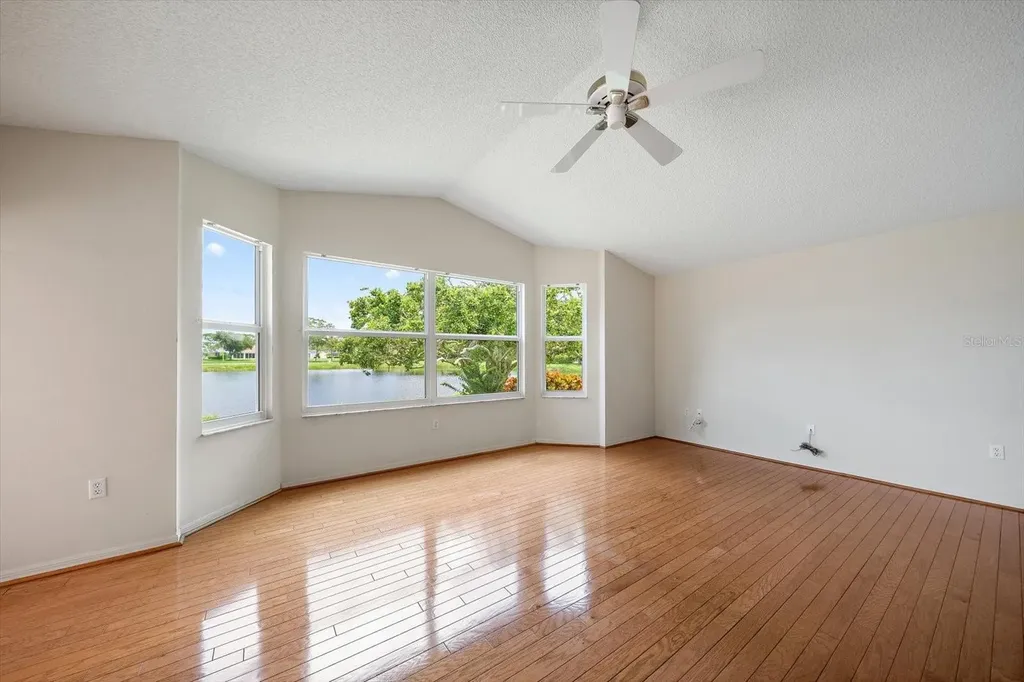 9539 Hawksmoor Lane Sarasota FL 34238
