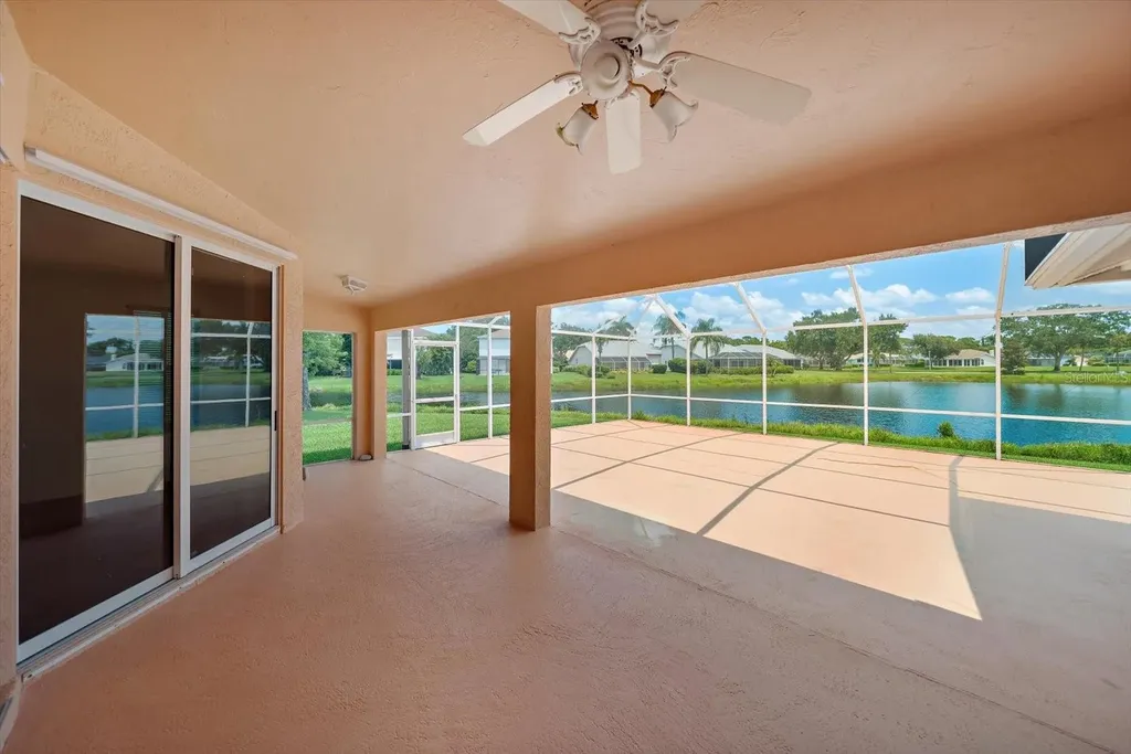 9539 Hawksmoor Lane Sarasota FL 34238
