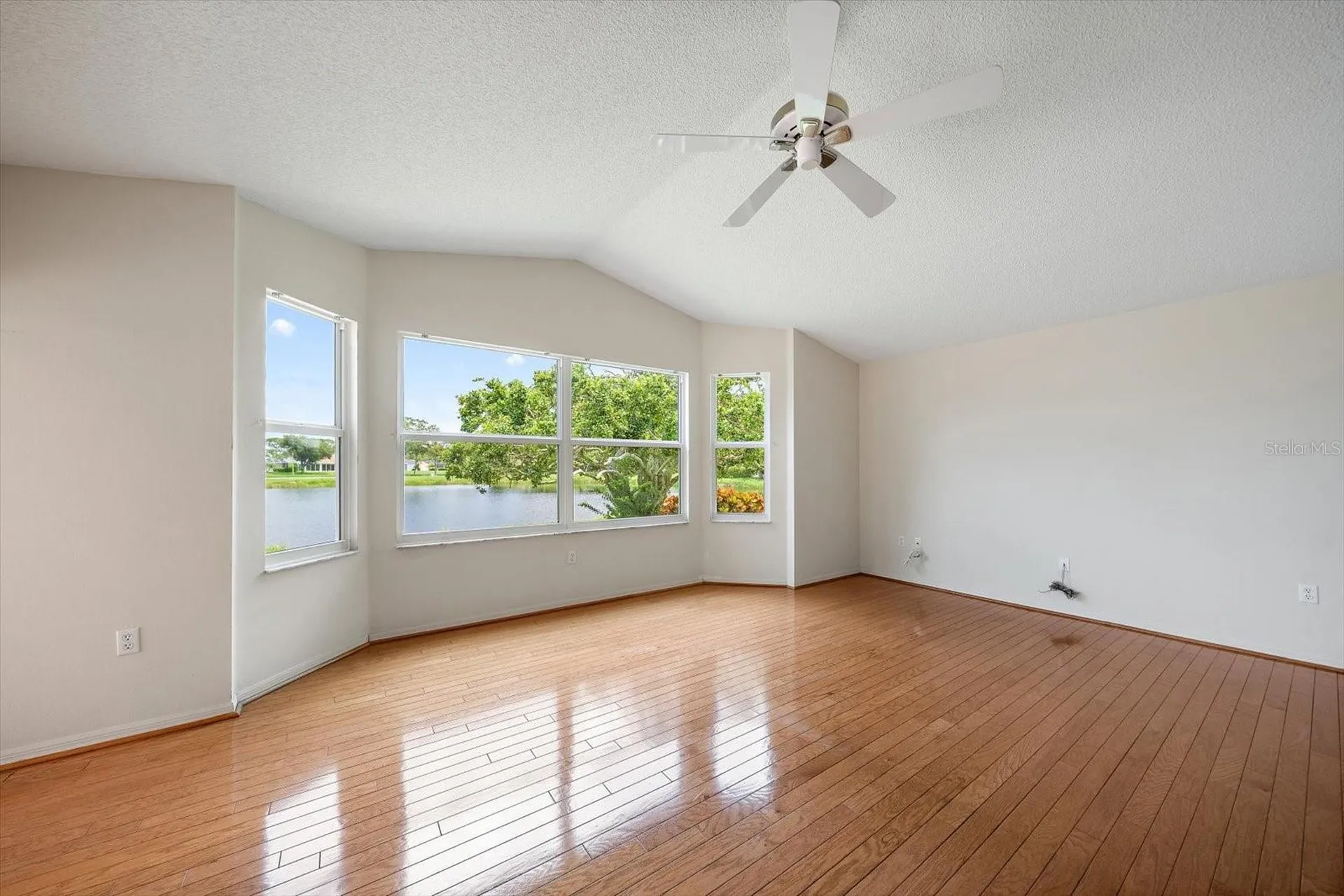 9539 Hawksmoor Lane Sarasota FL 34238