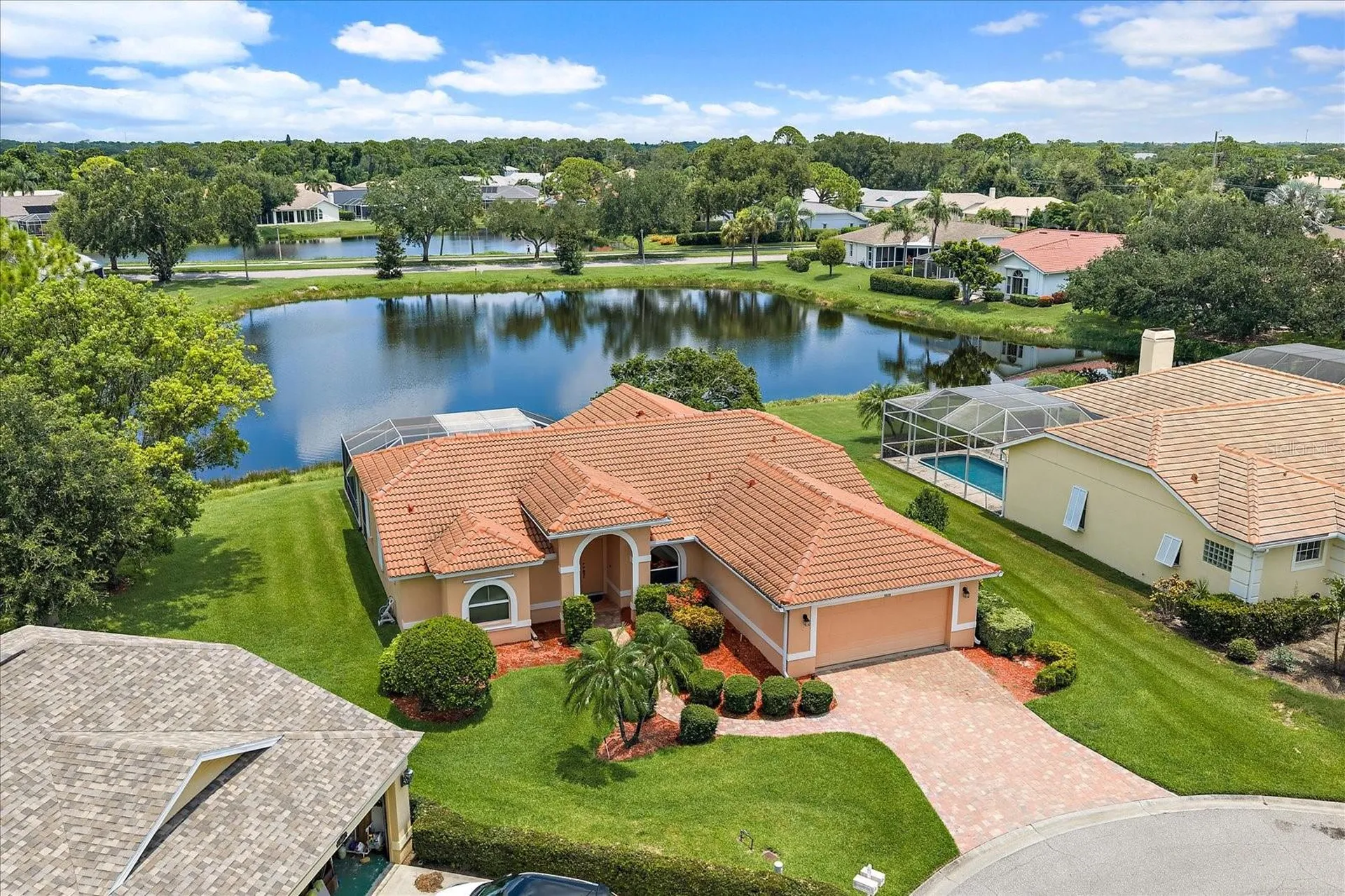 9539 Hawksmoor Lane Sarasota FL 34238