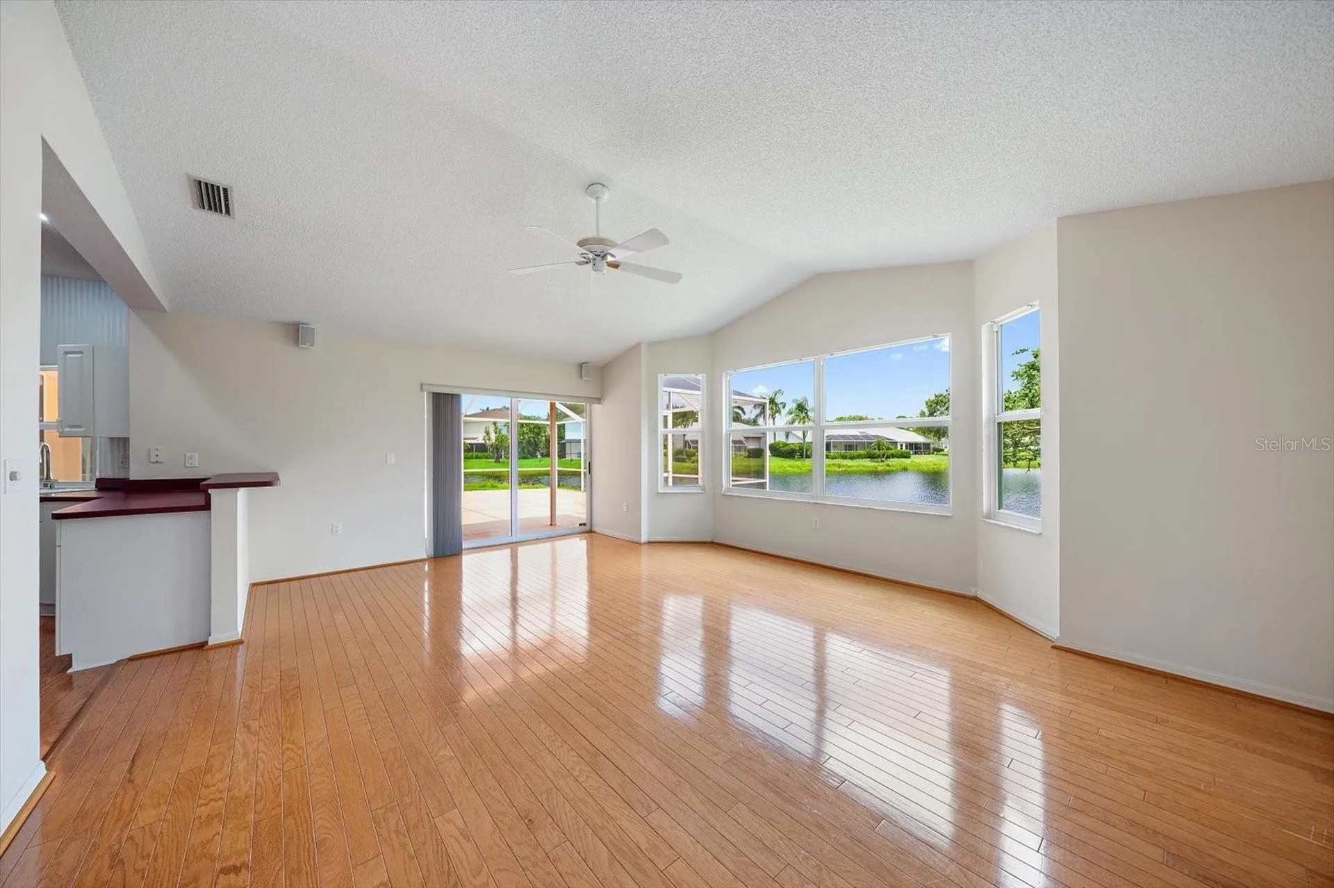 9539 Hawksmoor Lane Sarasota FL 34238