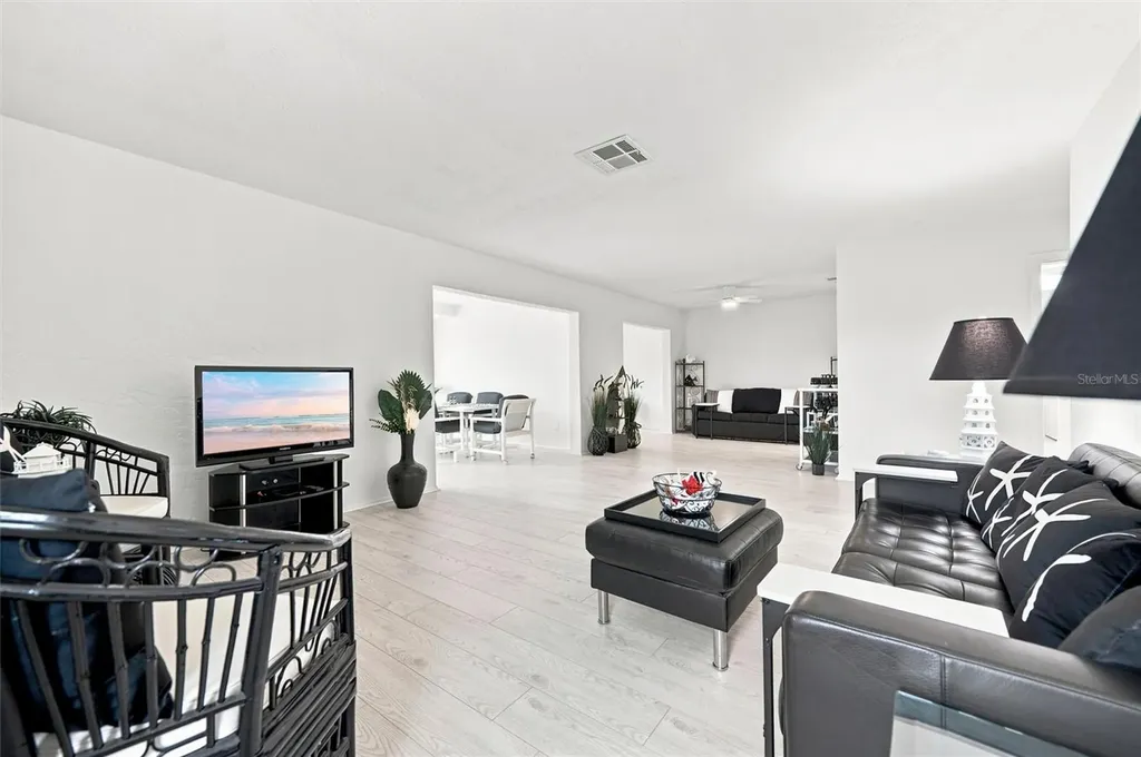 3626 Medford Lane Sarasota FL 34232