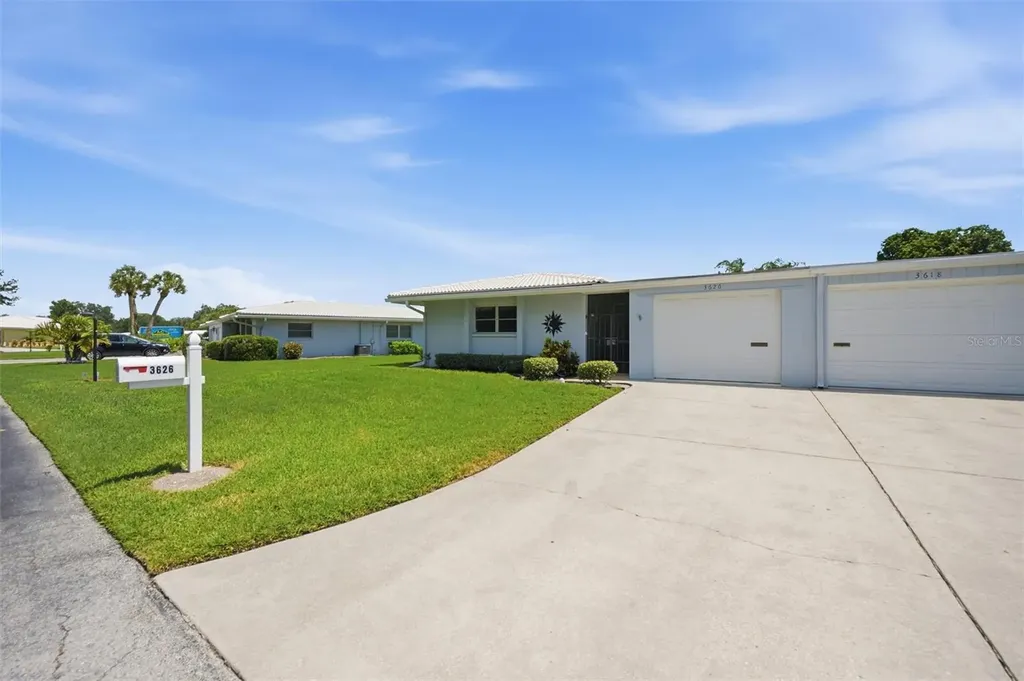 3626 Medford Lane Sarasota FL 34232