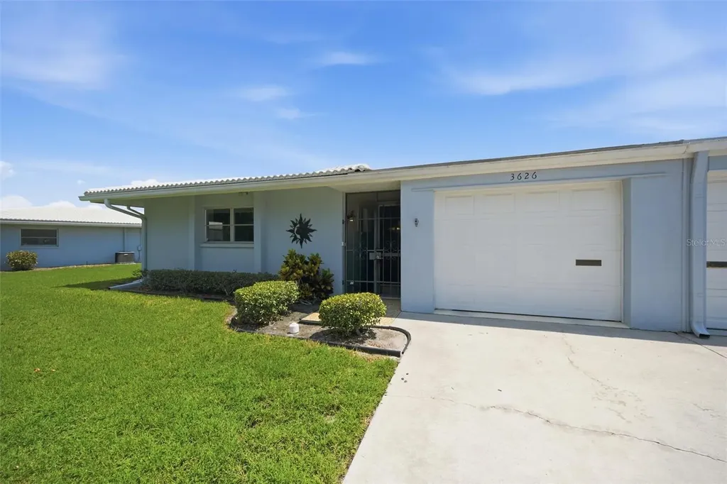 3626 Medford Lane Sarasota FL 34232