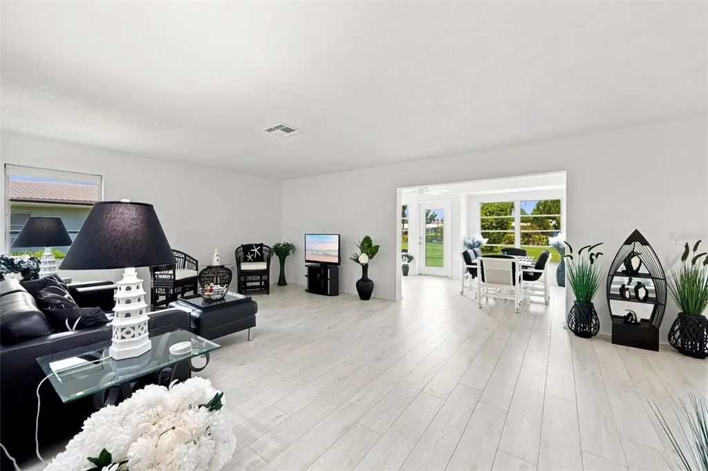 3626 Medford Lane Sarasota FL 34232
