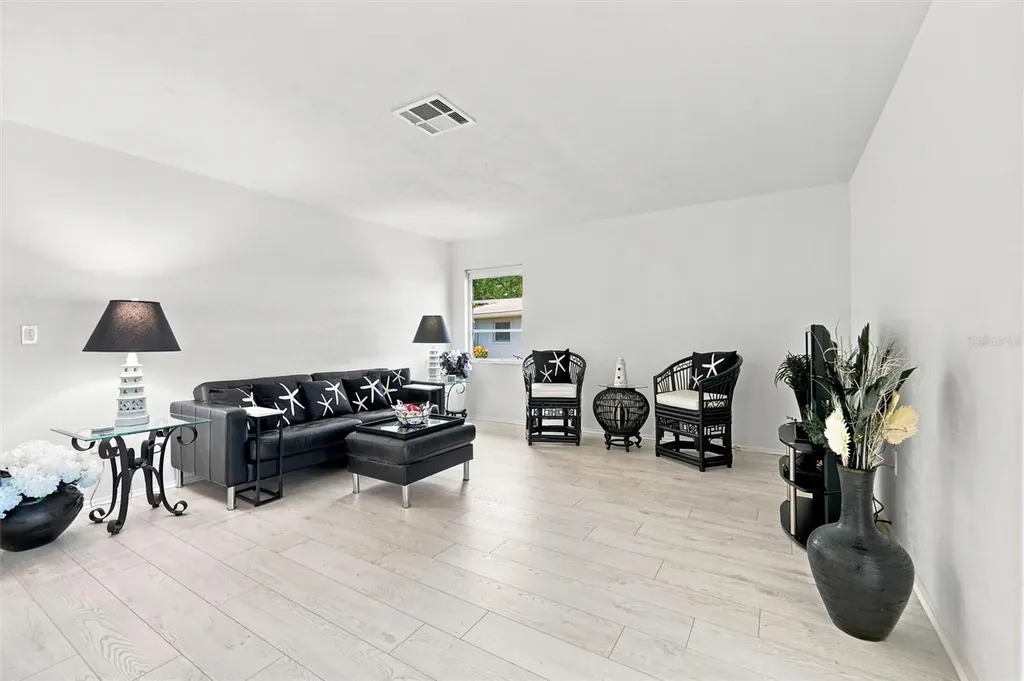 3626 Medford Lane Sarasota FL 34232