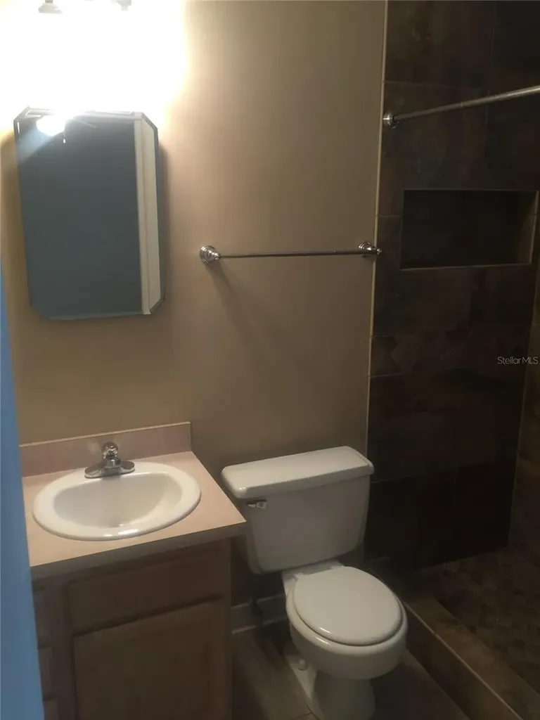 3423 NW 1st Court Gainesville FL 32607