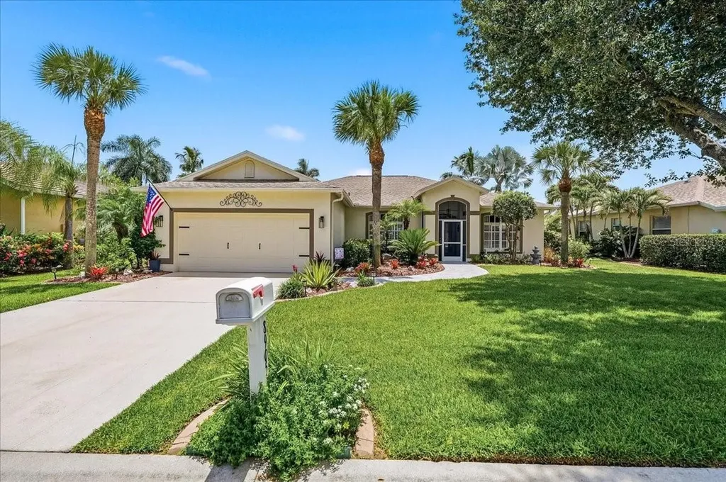 8905 Cypress Preserve Place Fort Myers FL 33912