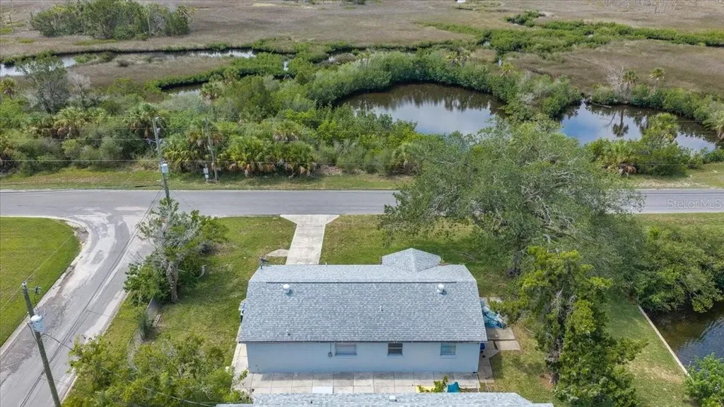 3478 Companero Entra Hernando Beach FL 34607