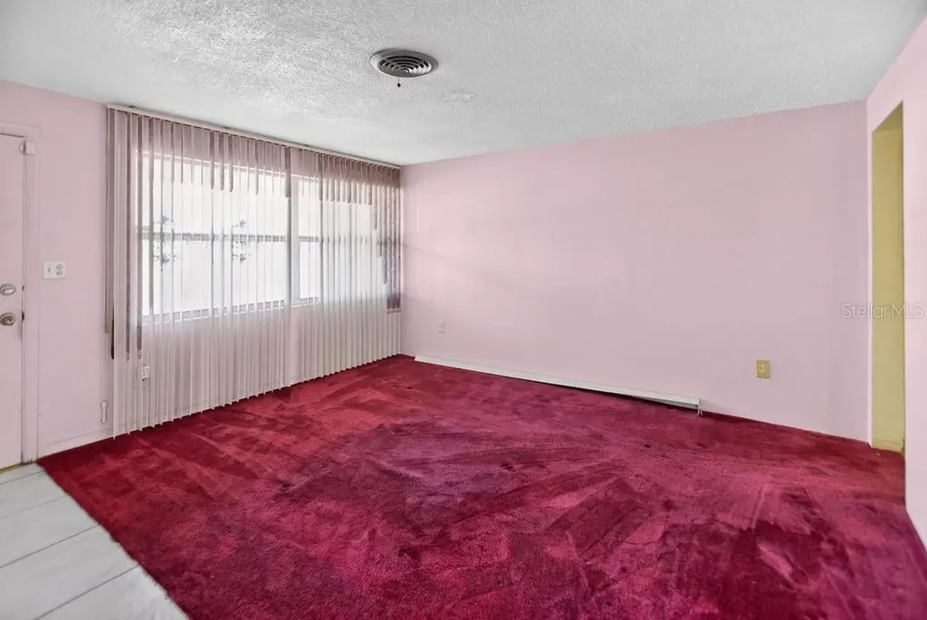421 N Frederick Avenue Daytona Beach FL 32114