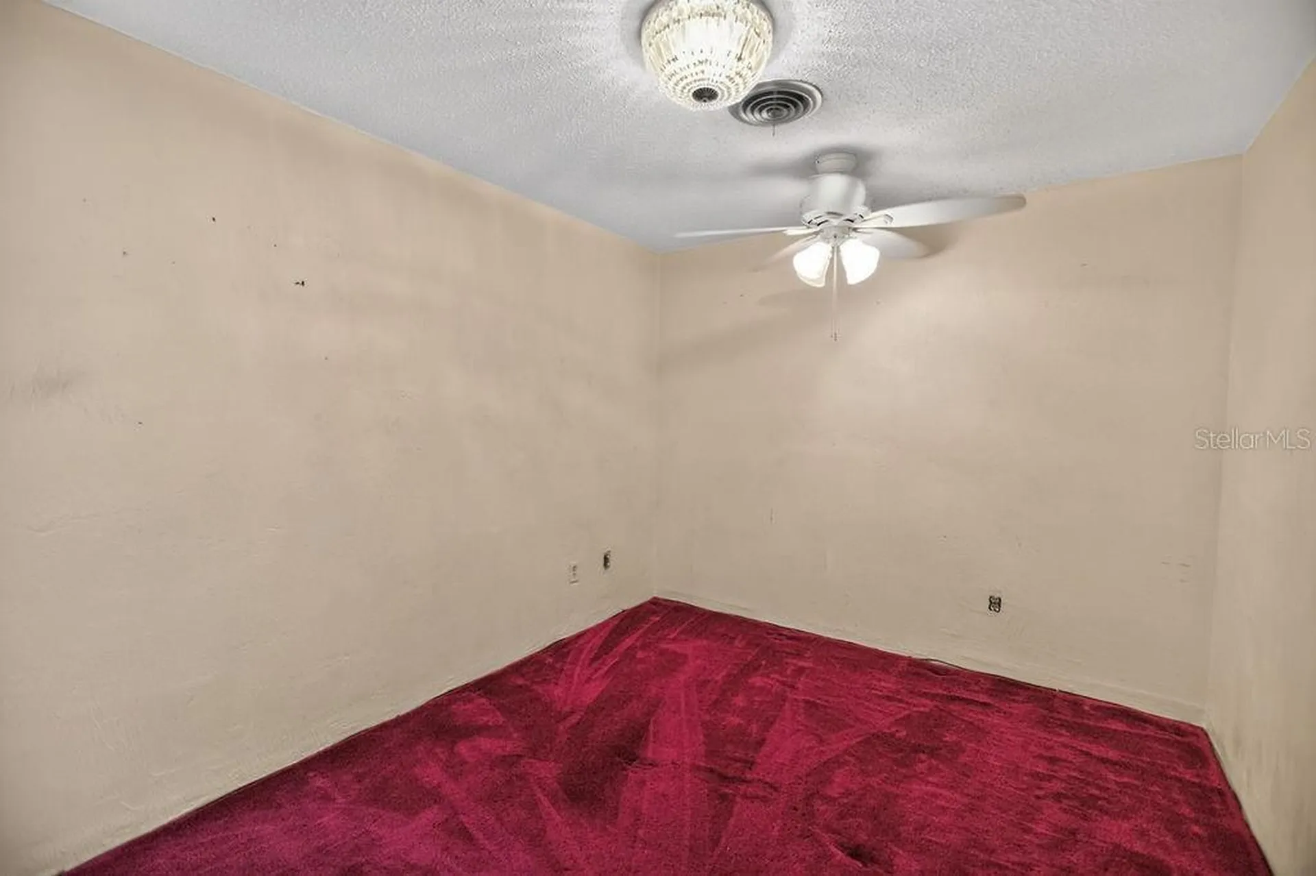 421 N Frederick Avenue Daytona Beach FL 32114