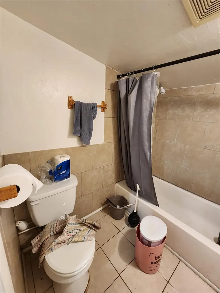 1623 SE 3 Avenue Gainesville FL 32641