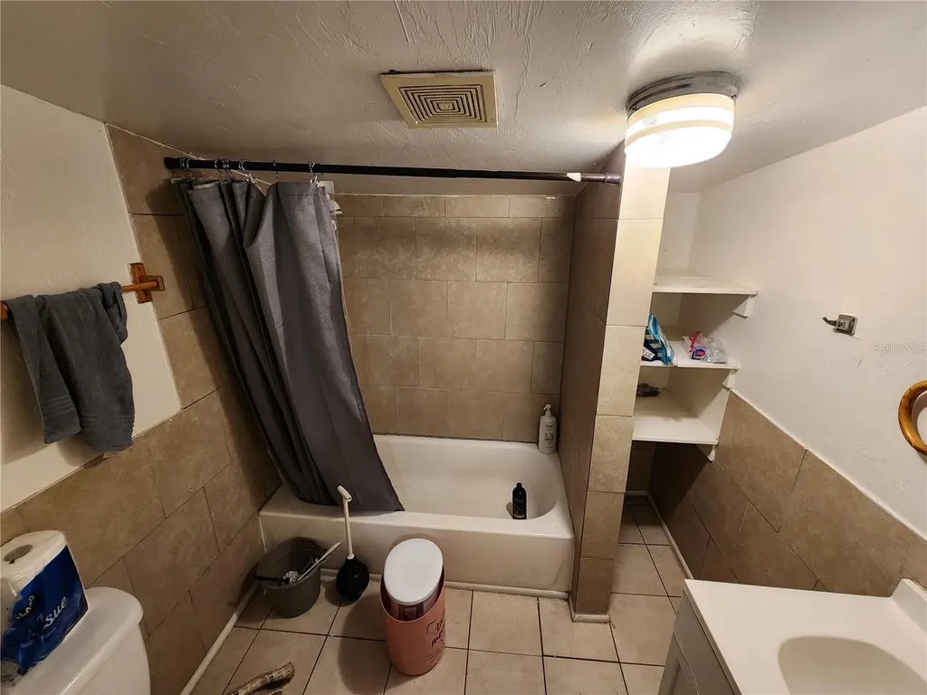1623 SE 3 Avenue Gainesville FL 32641