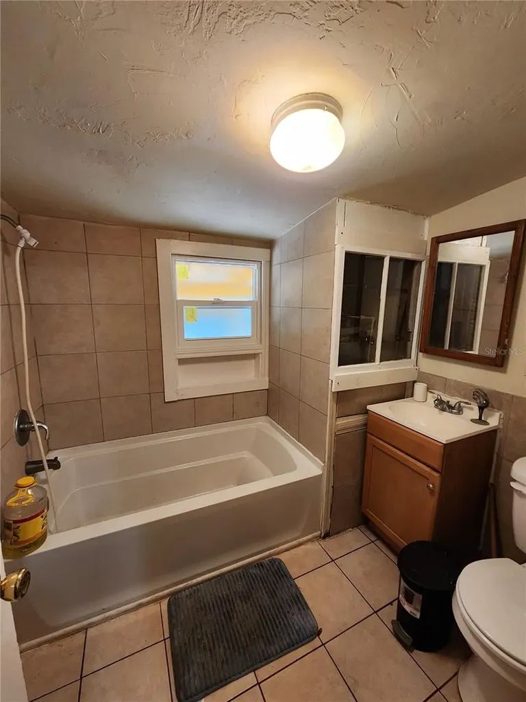 1623 SE 3 Avenue Gainesville FL 32641