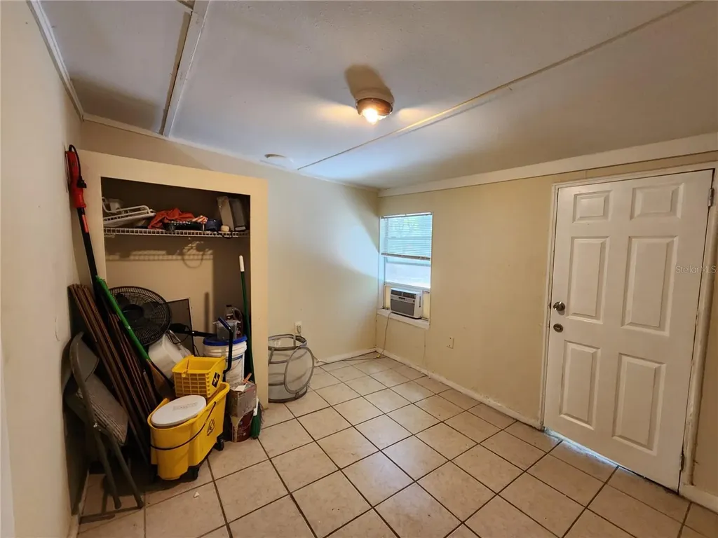 1623 SE 3 Avenue Gainesville FL 32641