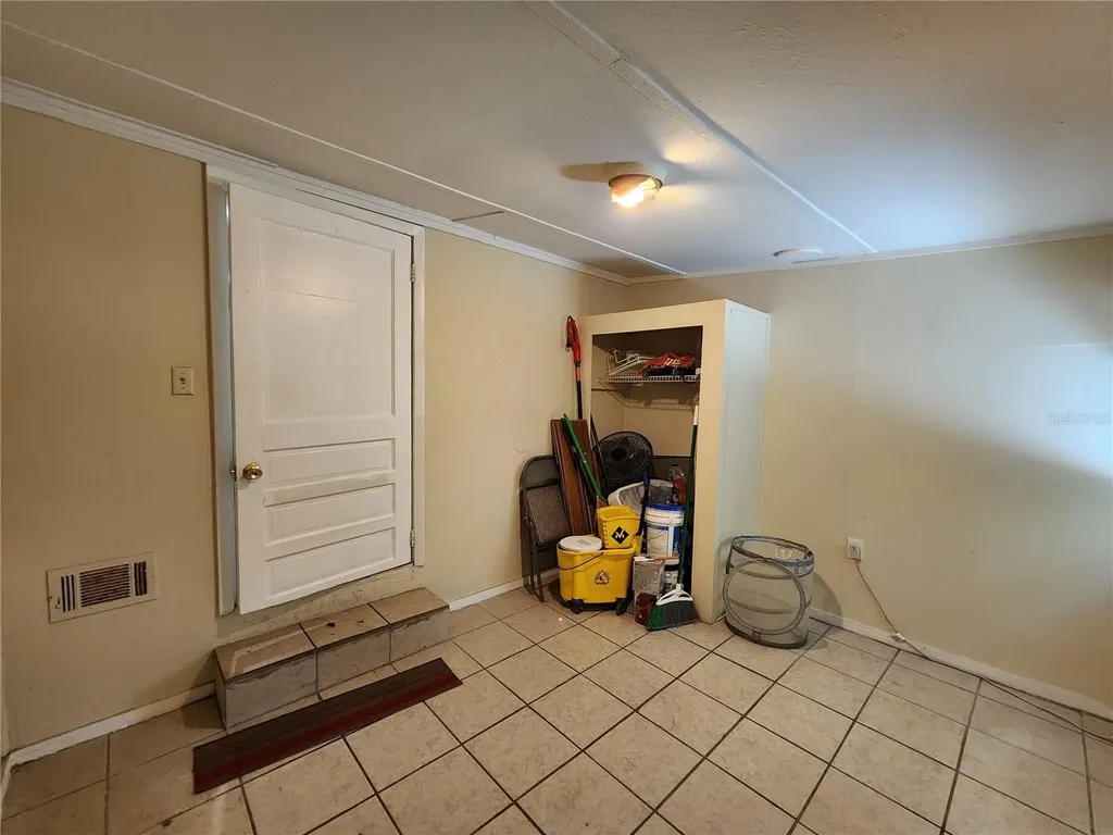 1623 SE 3 Avenue Gainesville FL 32641
