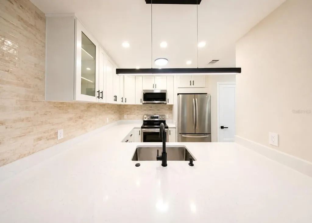 1141 Woodman Way Orlando FL 32818