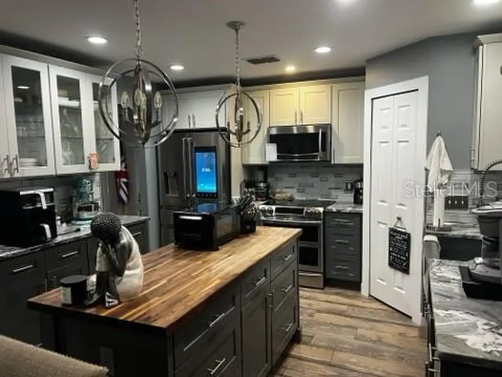 1034 Lake Doe Boulevard Apopka FL 32703