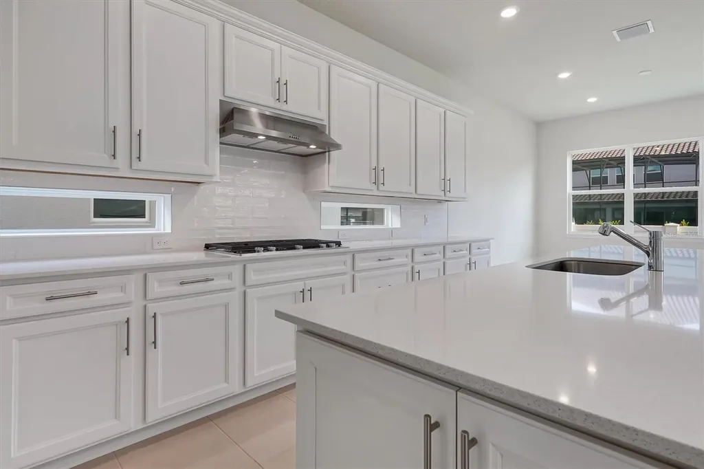8399 Park Cliff Way Orlando FL 32836
