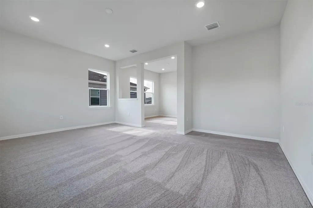 8399 Park Cliff Way Orlando FL 32836