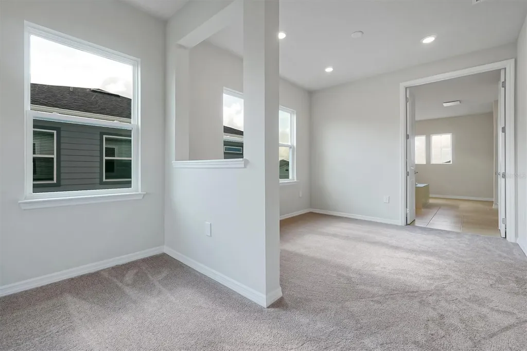 8399 Park Cliff Way Orlando FL 32836