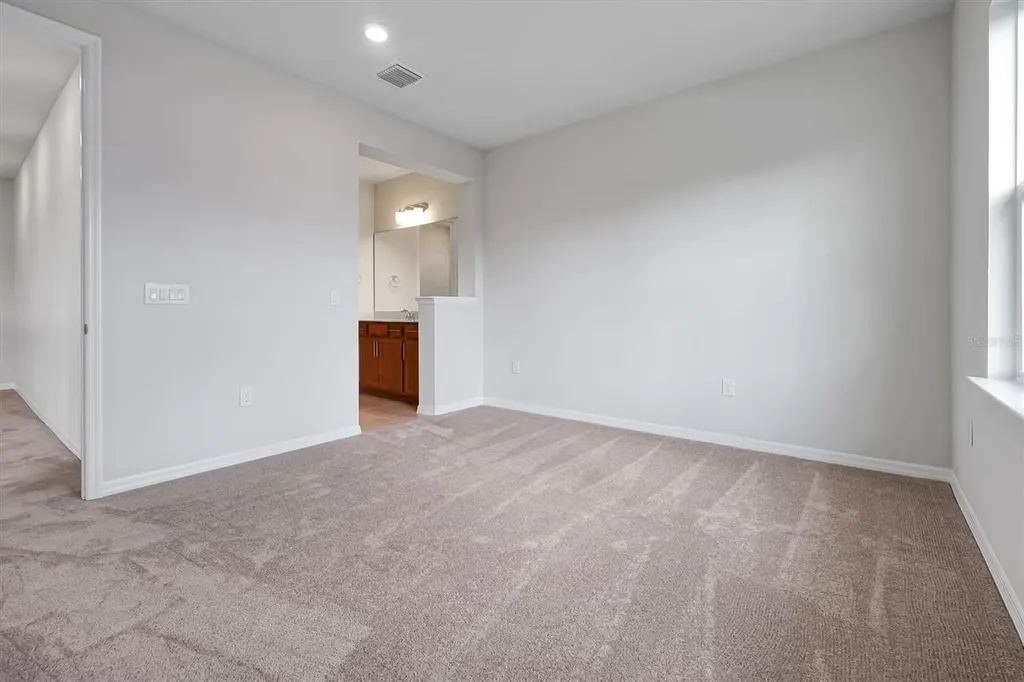 8399 Park Cliff Way Orlando FL 32836