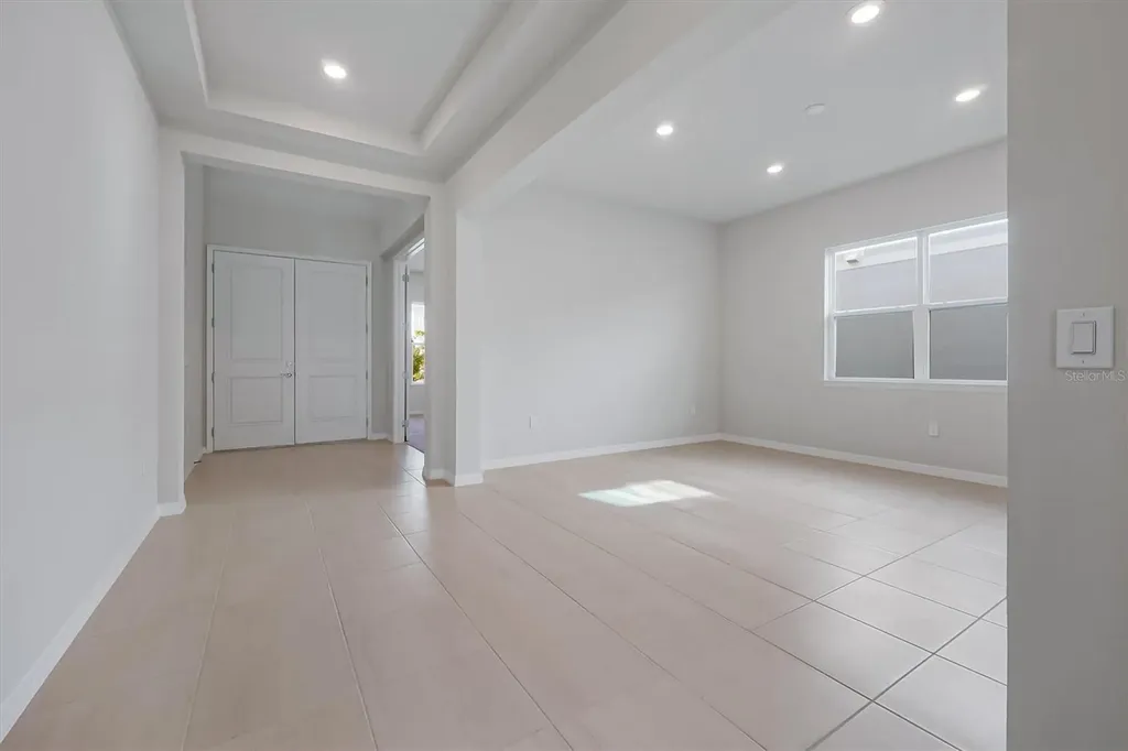 8399 Park Cliff Way Orlando FL 32836