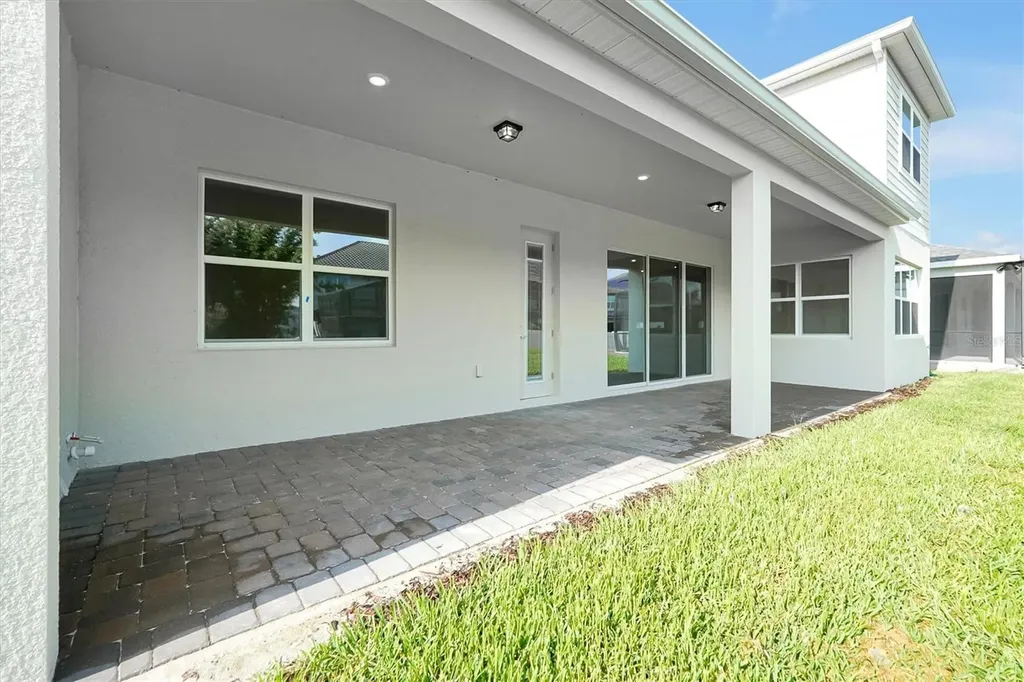 8399 Park Cliff Way Orlando FL 32836