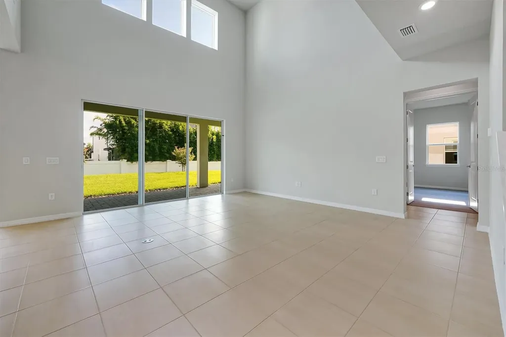8399 Park Cliff Way Orlando FL 32836